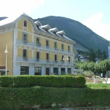 Apartment Studio 2 Personnes Studio Avec Vue Sur Parc Thermal Proche Du Centre. Brides-les-Bains